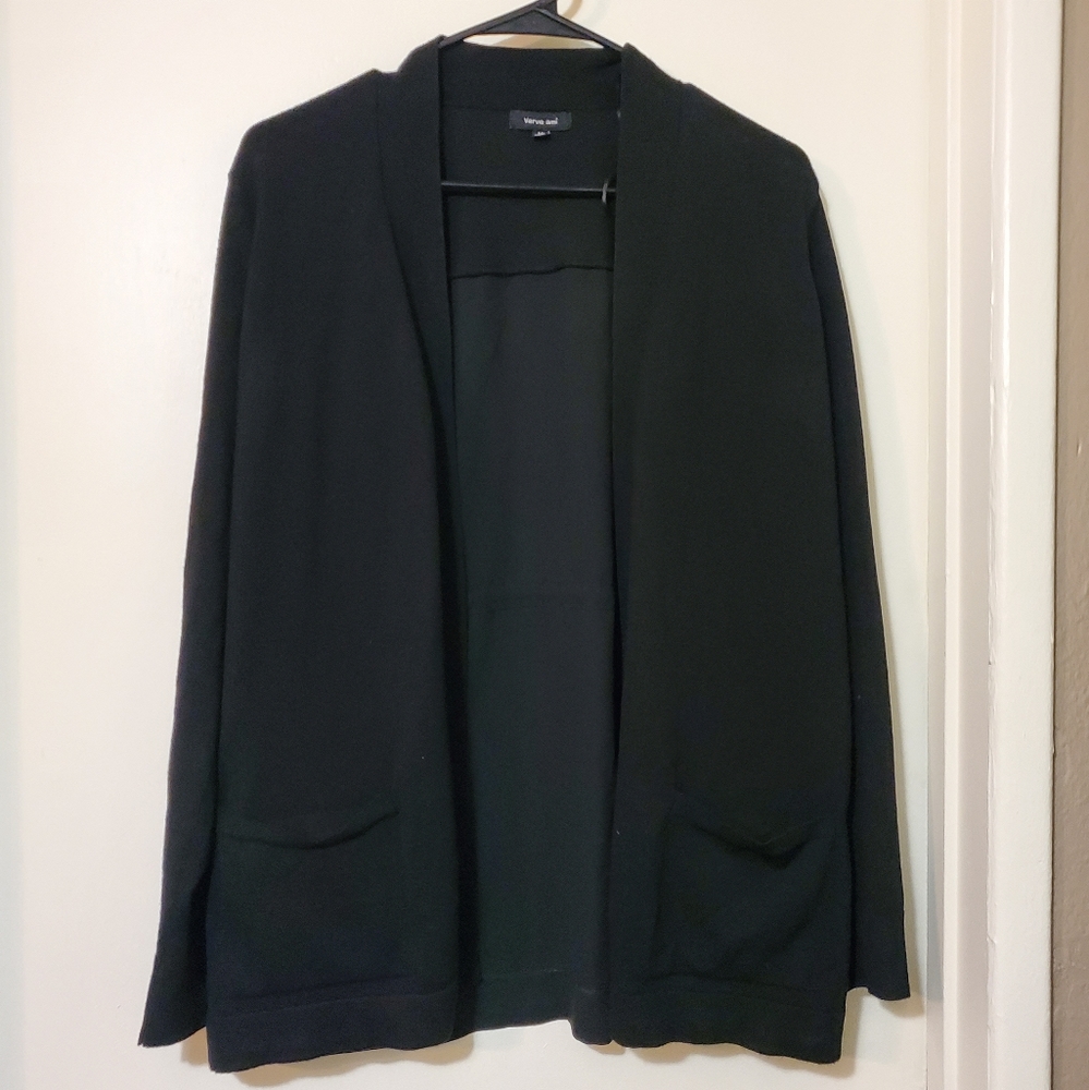 Lightweight cardigan